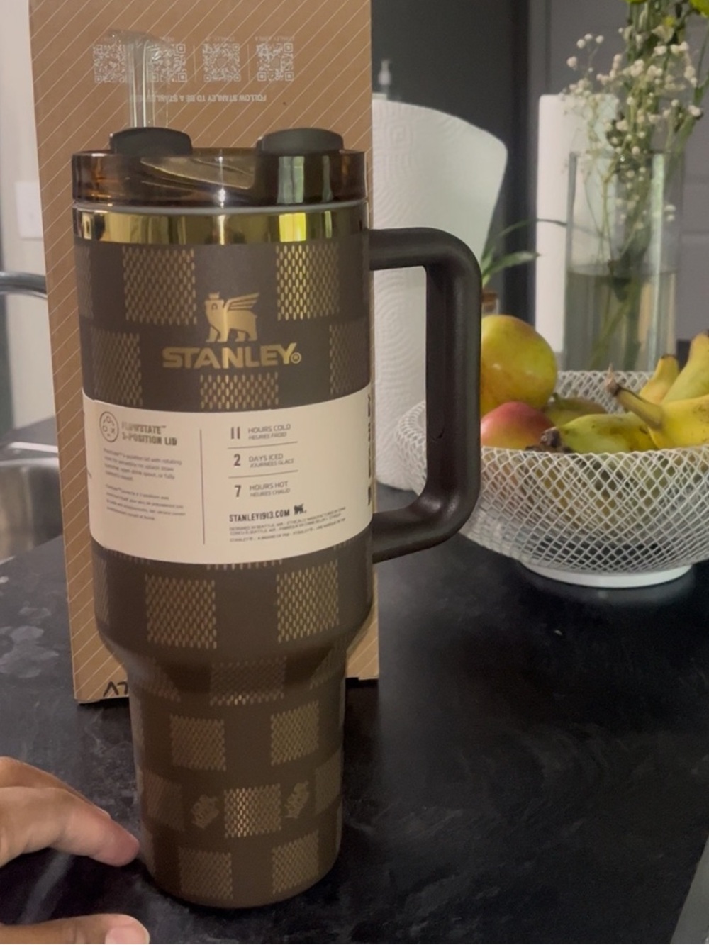 Stanley Chocolate Brown Gold Quencher Tumbler with Handle NEW IN BOX - Picture 2 of 5